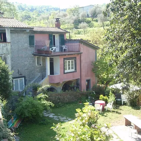 Il Borgo Della Colomba Fosdinovo