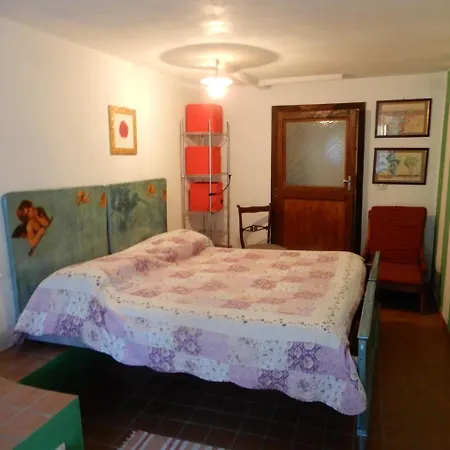 Il Borgo Della Colomba Gospodarstwo agroturystyczne *