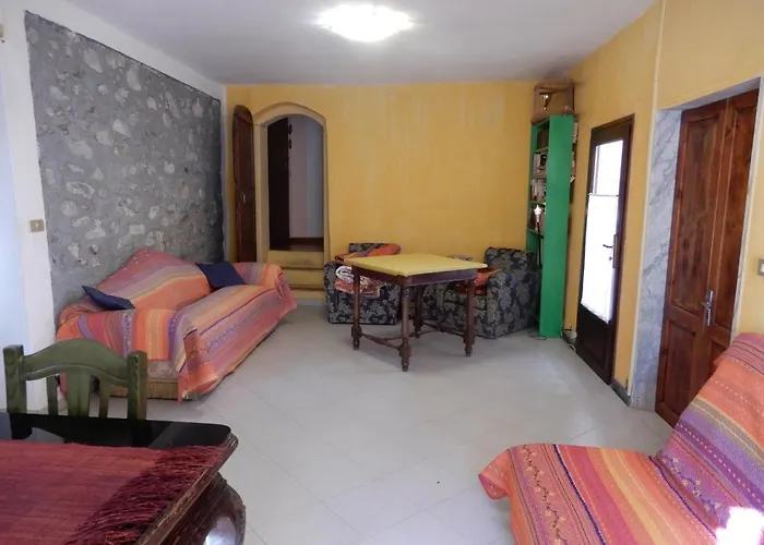 Il Borgo Della Colomba 팜스테이 포스디노보